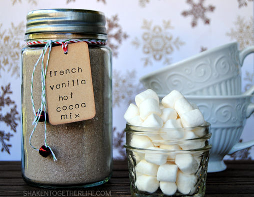 french-vanilla-hot-cocoa-mix-mason-jar-gift