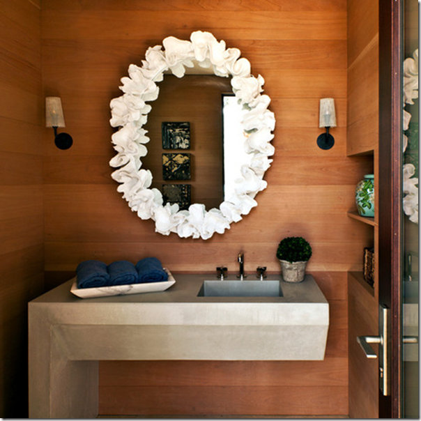 Tiny Bathrooms: Function and Style.