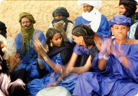 viaggi-mali-canti-donne-tuareg