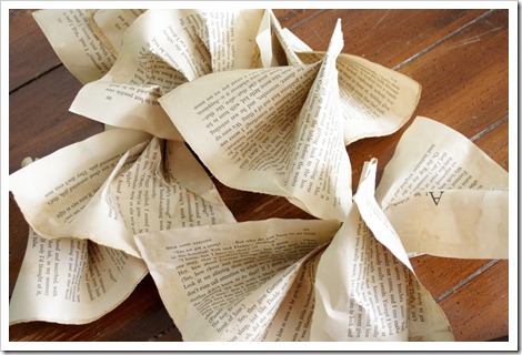 Book Page Garland how to