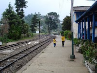 shoghi railway station.jpg