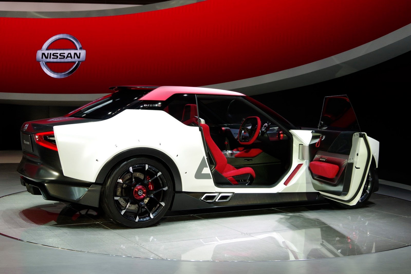 [Nissan-IDx-FreeFlow-NISMO-38%255B2%255D.jpg]