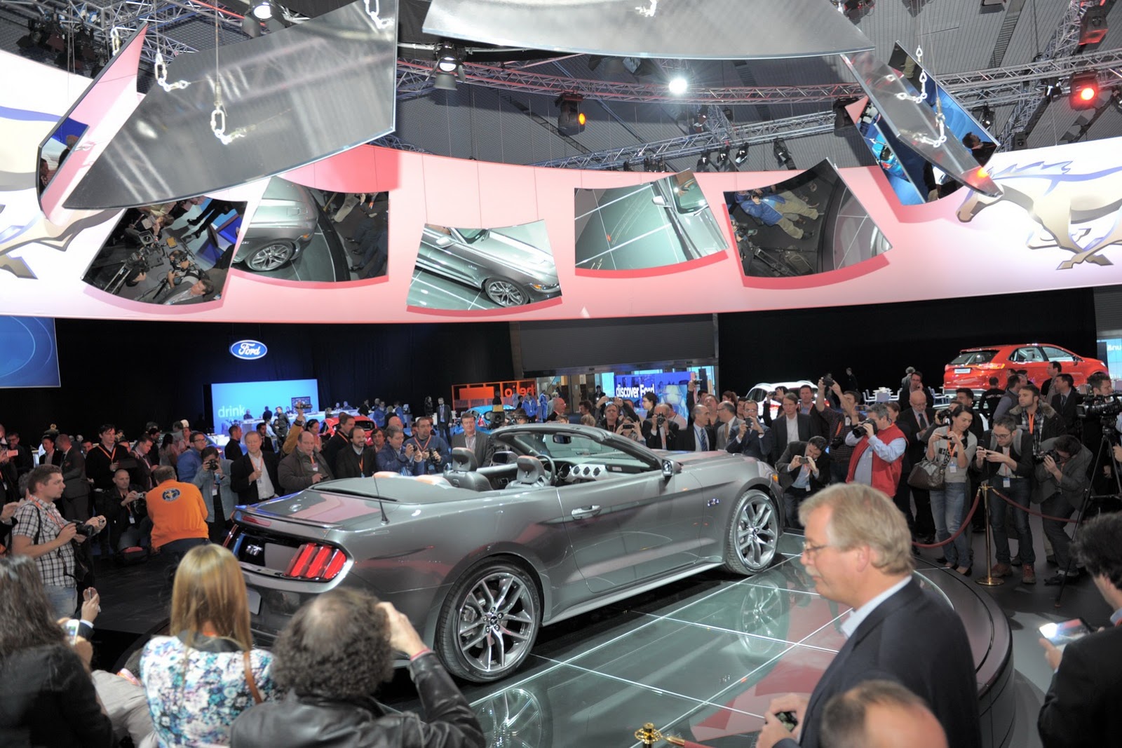 [2015-Ford-Mustang-Live-89%255B2%255D.jpg]