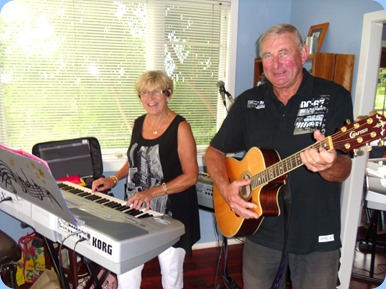 Jan and Kevin Johnston rocking-it-up to the delight of those present.