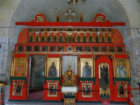. Altar Cetatea Neamtului