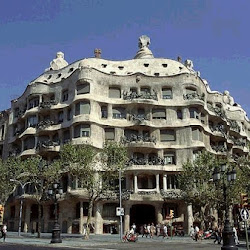 21.- Gaudí. La casa Milá