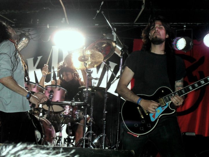 [67722_1684505195335_1318776343_1785298_3956991_n%255B4%255D.jpg]