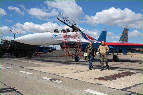 Рабочие будни пилотажных групп
