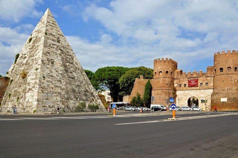 pyramid-of-cestius-2 pyramid-of-cestius-2