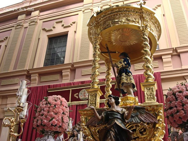 Plaza del Museo. Procesión del Corpus de la Magdalena. Paso del Niño Jesús. Junio 2009