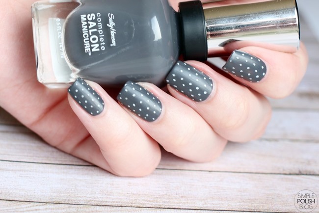 Grey-matte-polka-dot-nails-2