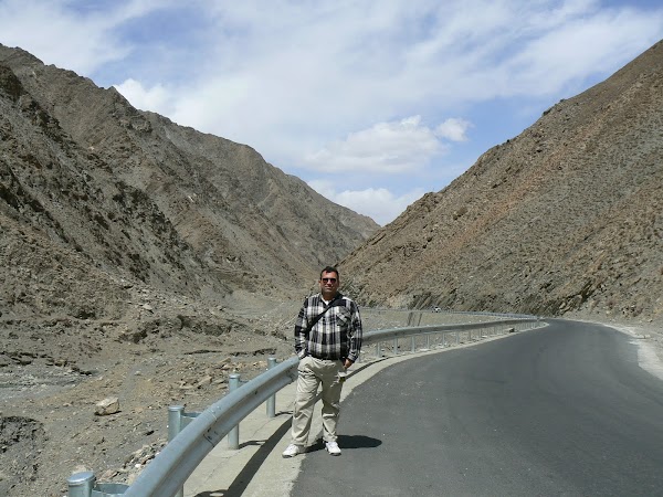 Imagini Tibet: Friendship highway.JPG