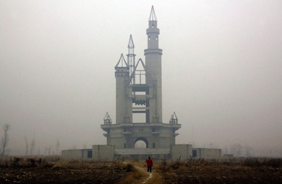 Parque abandonado na China 01