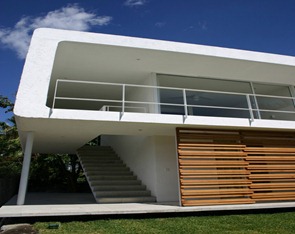 Fachada-minimalista-Casa-de-Los-Amates-Jorge-Hernandez-de-la-Garza Fachada-minimalista-Casa-de-Los-Amates-Jorge-Hernandez-de-la-Garza