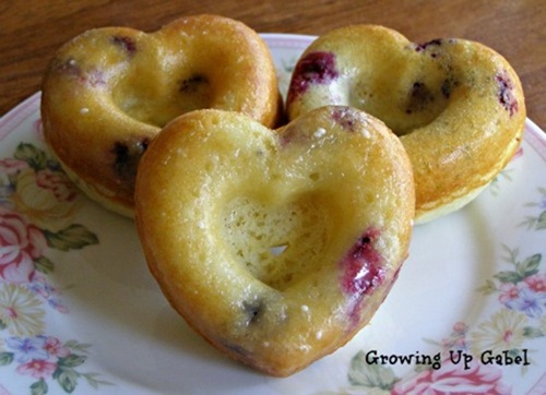 Blueberry-Donuts