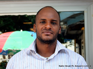  – Baby Balukuna, journaliste et producteur, invité de Radio Okapi ce 01/06/2011 à Kinsahasa (RDC). Radio Okapi/Ph. Benjamin Litsani