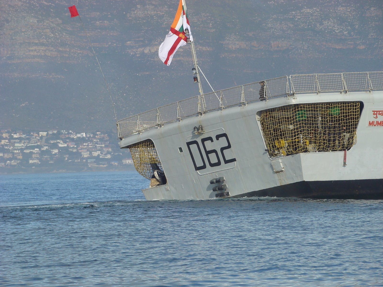 [Indian-Navy-Warship-INS-Mumbai-092.jpg]