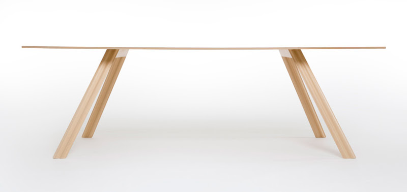 ripple-worlds-lightest-timber-table-benjamin-hubert-designboom04.jpg