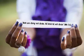 Những câu Kinh thánh hay bị hiểu sai và áp dụng bậy: Anh em đừng xét đoán, để khỏi bị xét đoán (Mt 7,1) Những câu Kinh thánh hay bị hiểu sai và áp dụng bậy: Anh em đừng xét đoán, để khỏi bị xét đoán (Mt 7,1)