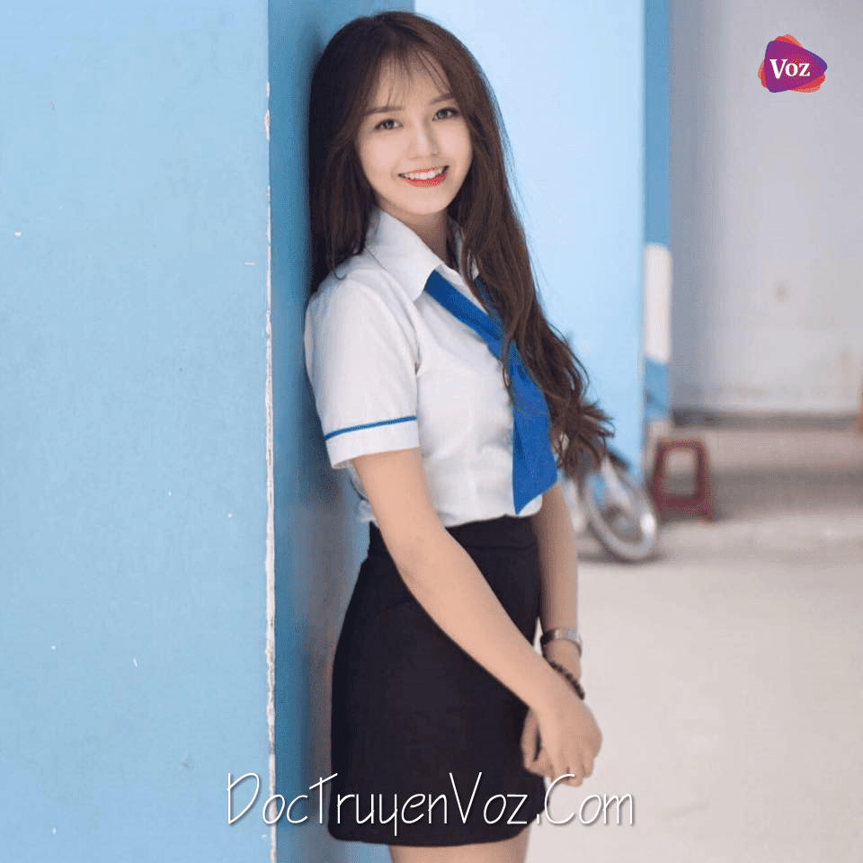 Say nắng gia sư của em trai