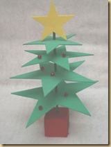 foam-star-christmas-tree