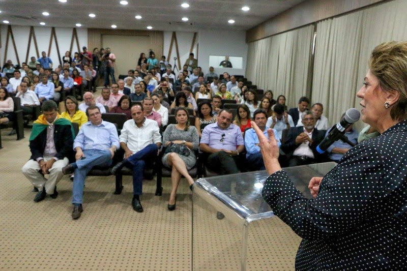 [Prefeito%2520Empreendedor%2520Sebrae_Demis%2520Roussos%2520%25285%2529%255B4%255D.jpg]