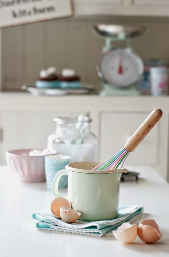 [84a445e82b931fd9d22db3f7688082e91.jpg]