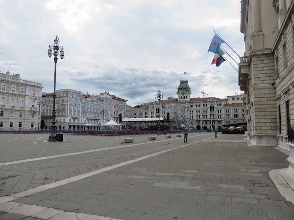 Piazza Unitá d'Italia