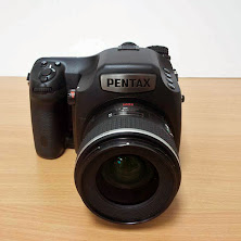 pentax_645_z_06.jpg
