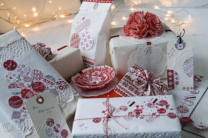 Songbird Christmas White Red Gift Wrapping 1