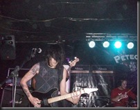 521768_10200978292041978_1146582684_n