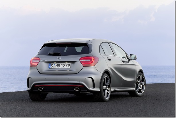 2012-Mercedes-Benz-A-Class-16[2]