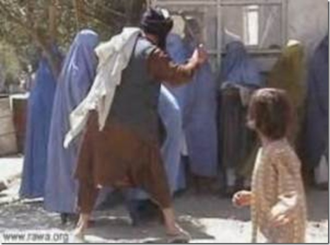 afghan_taliban_women_beating