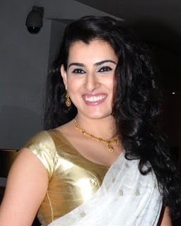 [archana-hot-photos-in-white-saree%2520%25285%2529%255B3%255D.jpg]