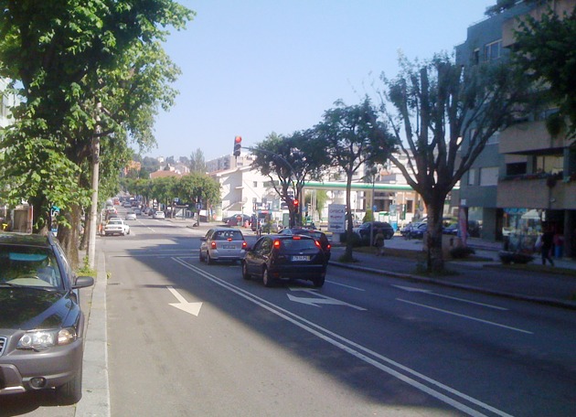 Avenida Porfírio da Silva