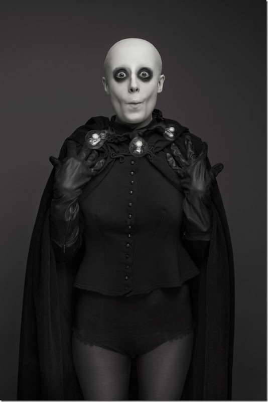 Семейка Аддамс (The Addams Family) макияж от Мадемуазель МU (MademoiselleMu) Семейка Аддамс (The Addams Family) макияж от Мадемуазель МU (MademoiselleMu)