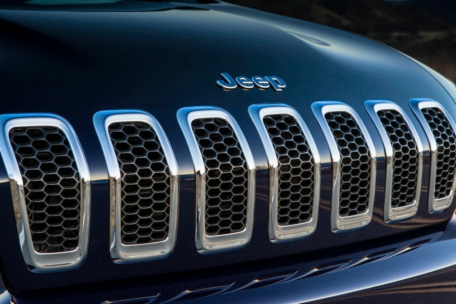 [Jeep-Cherokee-14%255B2%255D.jpg]