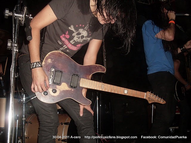 [A-cero%252030-04-2011%2520Show%2520%252823%2529%255B2%255D.jpg]