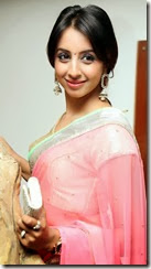 sanjana_beautiful_looking_photo