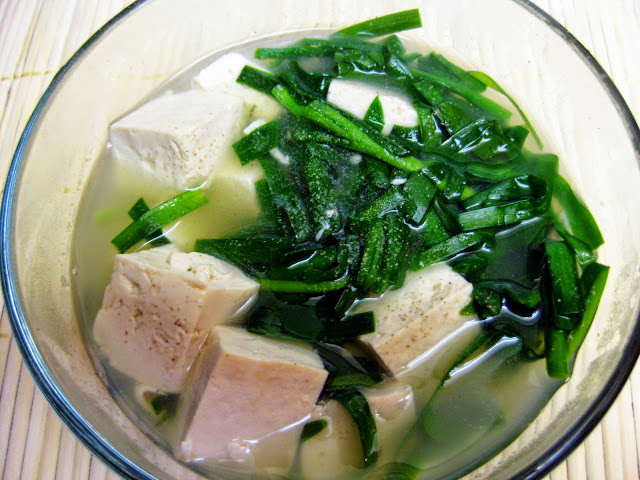Giải nhiệt mùa hè với món canh hẹ ngon lạ 3