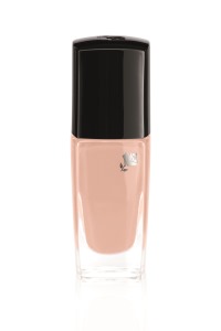 Bridal_Collection_Vernis_In_Love_101_(c)_Christian_Vigier_for_Lancome_2015
