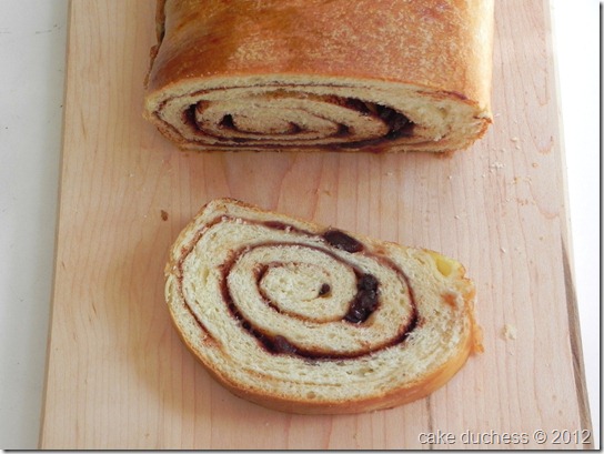 cinnamon-raisin-swirl-bread-5
