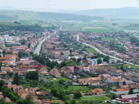 Fortificatii sasesti in Transilvania: Rupea vedere panoramica