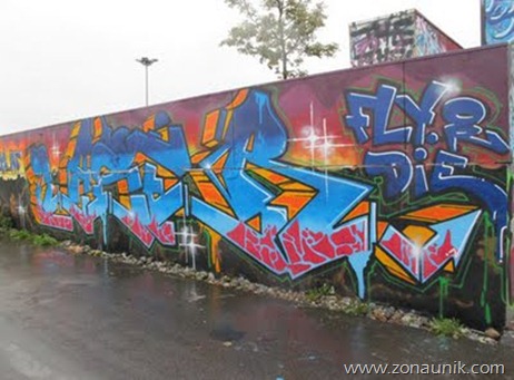 Fly And Die Graffiti Street Art Copenhagen