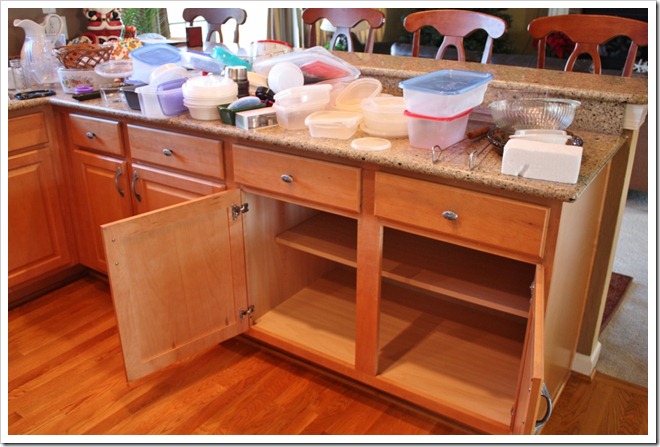 Organizing Kitchen Cabinets