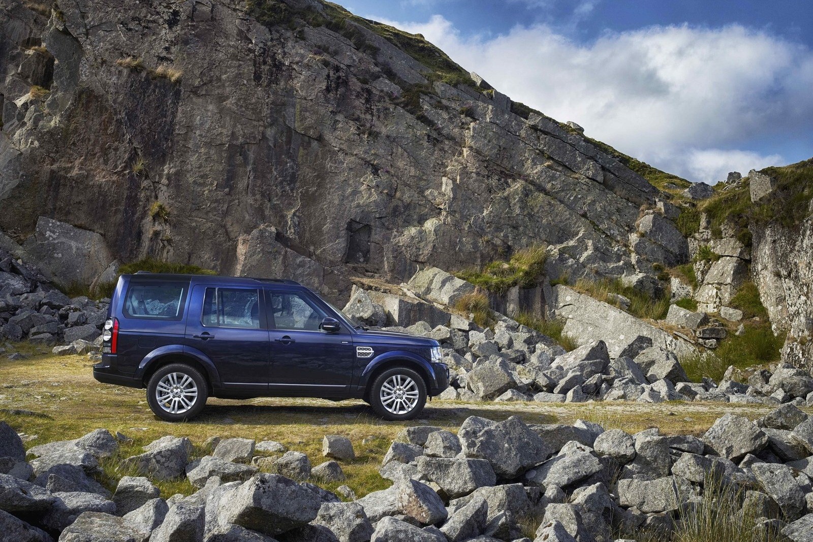 [Land-Rover-Jaguars-9%255B2%255D.jpg]