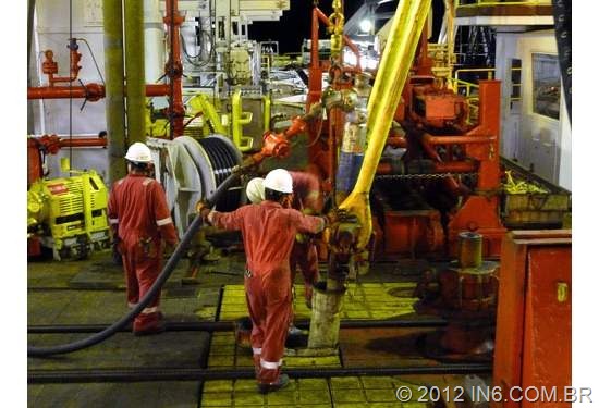 [010125120710-furo-mais-profundo-4%255B4%255D.jpg]