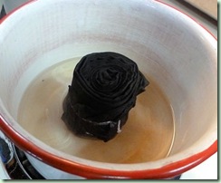 BlackScarf in pot