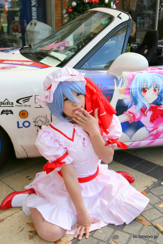ダイジェストレポート 前橋 痛車 コスプレ ストリートフェスタ12に行ってきた コスプレ 痛車 ラッピング ステッカー制作 痛車イベント スタジオアールデザイン