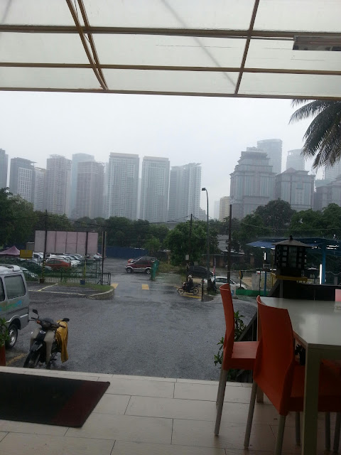 1363860456305 Hujan di kampung baru